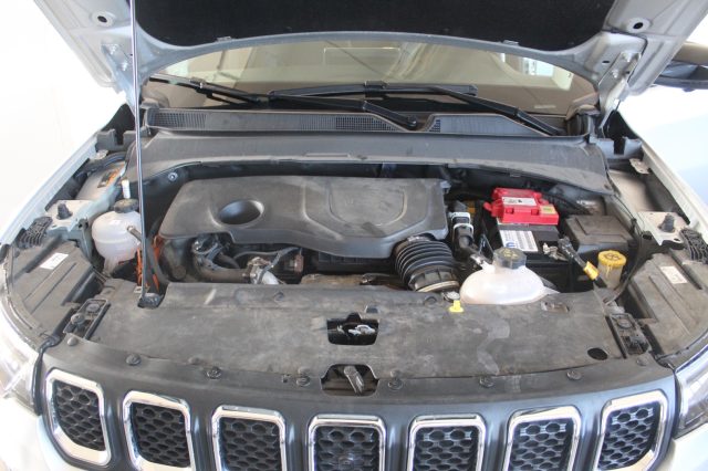 JEEP Compass usata, con Autoradio digitale