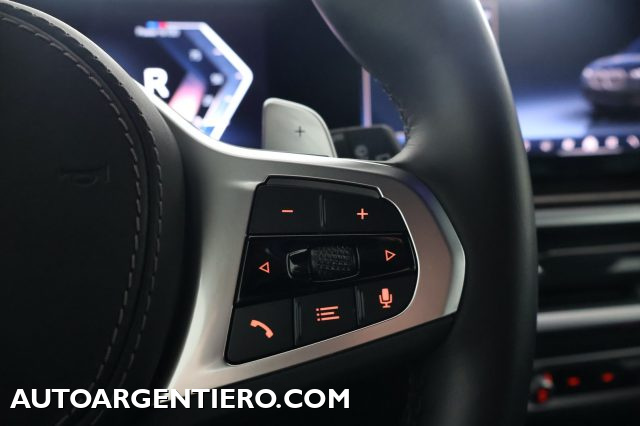 BMW X5 usata, con Touch screen