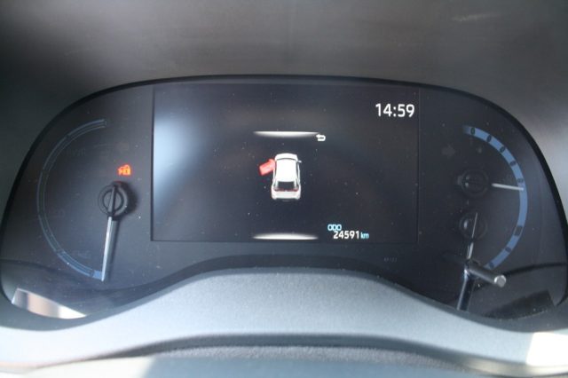TOYOTA Yaris Cross usata, con ESP