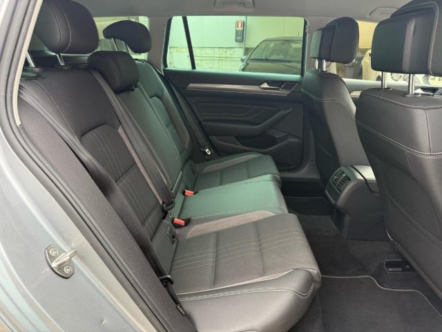 VOLKSWAGEN Passat Alltrack usata, con Bluetooth