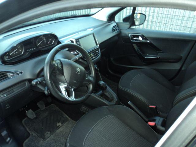 PEUGEOT 208 usata, con ESP