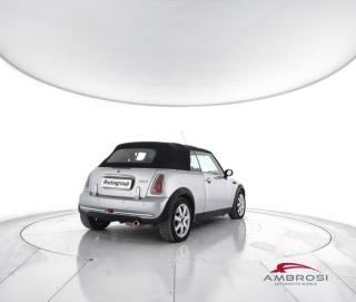 MINI Cabrio usata 2