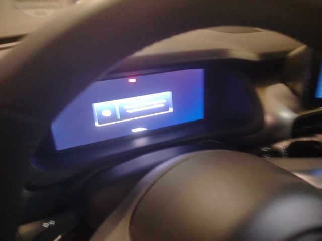 JEEP Avenger usata, con Fari LED