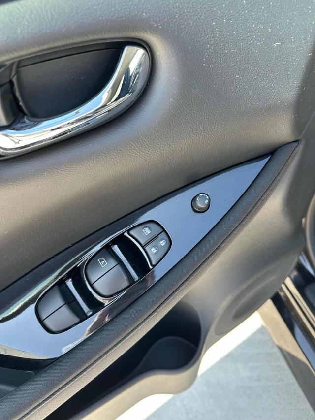 NISSAN Leaf usata, con Regolazione elettrica sedili