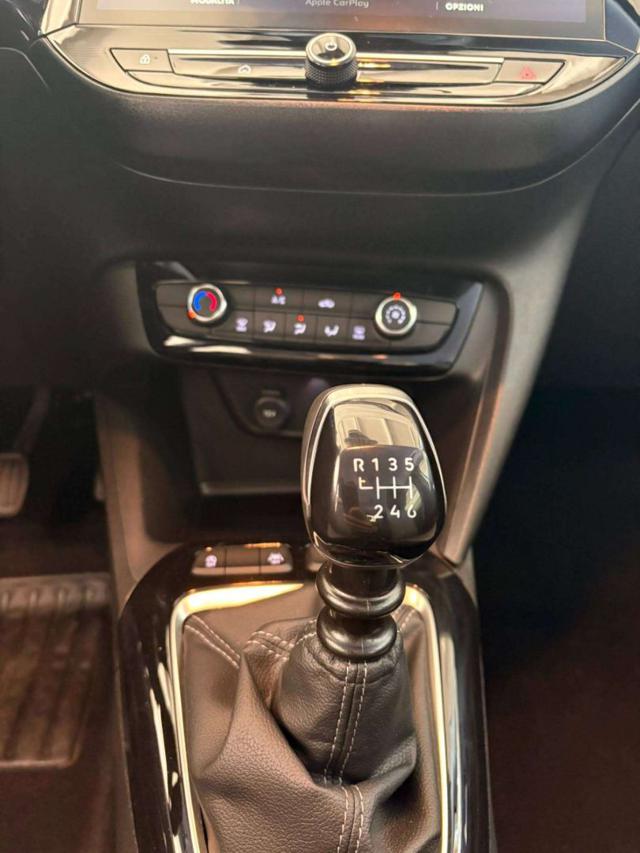 OPEL Corsa usata, con Park Distance Control