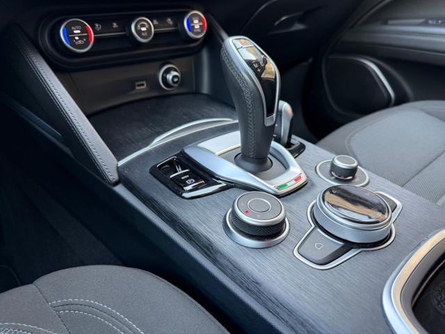 ALFA ROMEO Stelvio usata, con Sistema di navigazione