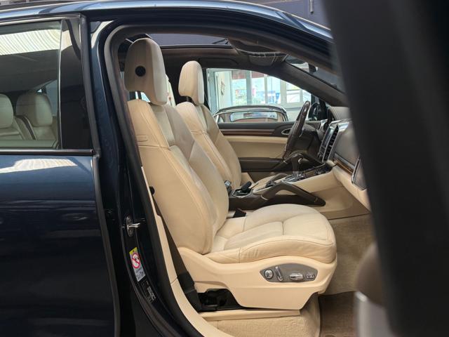 PORSCHE Cayenne usata, con Fendinebbia