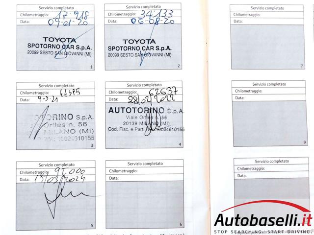 TOYOTA Corolla usata, con Autoradio