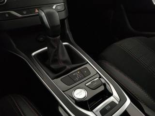 PEUGEOT 308 usata, con Airbag testa