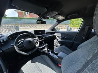 PEUGEOT 2008 usata, con Chiusura centralizzata
