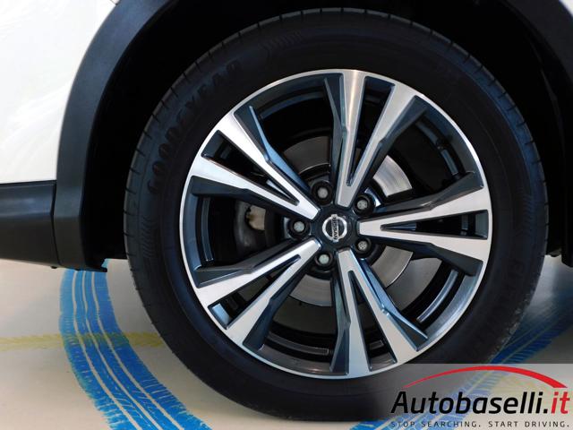 NISSAN Qashqai usata, con Controllo automatico clima
