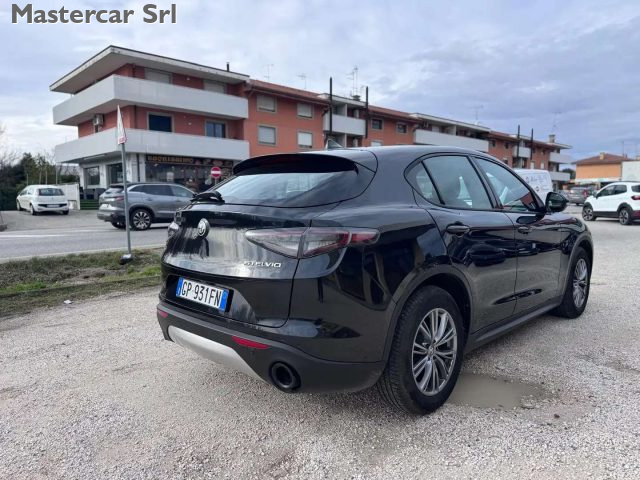 ALFA ROMEO Stelvio usata, con Autoradio