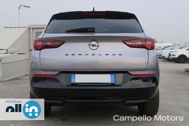 OPEL Grandland usata 2