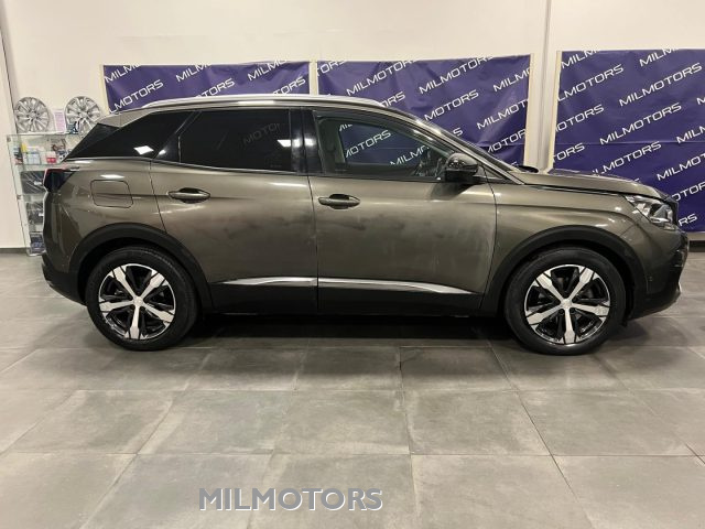 PEUGEOT 3008 usata, con Servosterzo