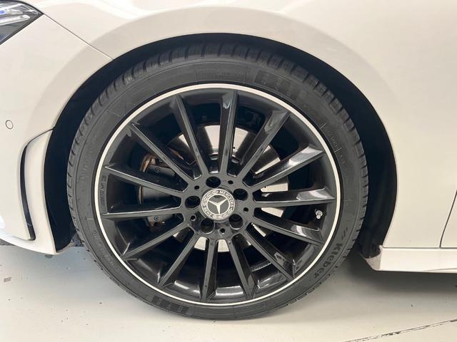 MERCEDES-BENZ CLA 200 usata, con Alzacristalli elettrici