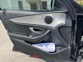 MERCEDES-BENZ E 200 usata, con Telecamera per parcheggio assistito