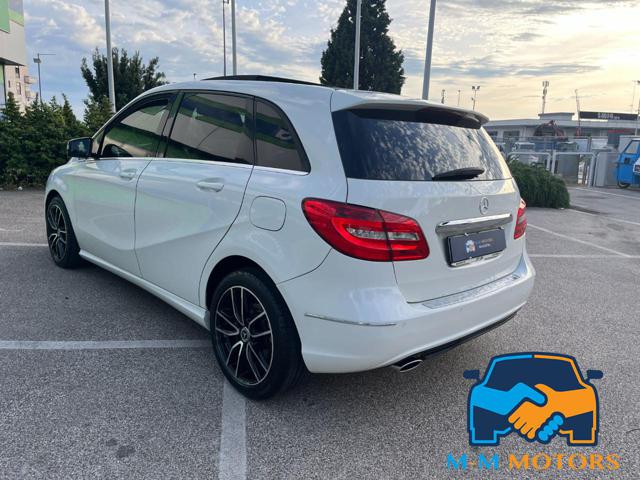 MERCEDES-BENZ B 180 usata, con Controllo trazione
