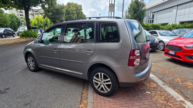 VOLKSWAGEN Touran usata, con Airbag Passeggero
