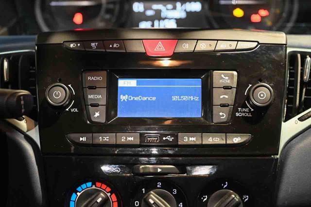 LANCIA Ypsilon usata, con MP3