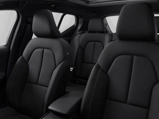 VOLVO EX40 usata, con Cruise Control