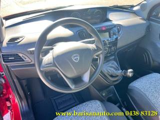 LANCIA Ypsilon usata, con ESP