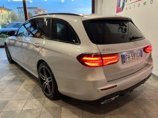 MERCEDES-BENZ E 220 usata, con Park Distance Control