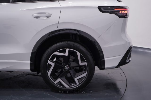 VOLKSWAGEN Tiguan usata 43