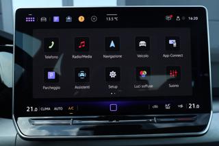 VOLKSWAGEN Golf usata, con Bluetooth