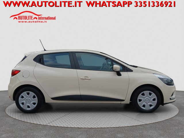RENAULT Clio usata, con Alzacristalli elettrici