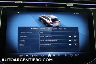 MERCEDES-BENZ E 220 usata, con Volante in pelle