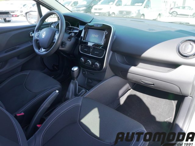 RENAULT Clio usata, con Sistema di navigazione