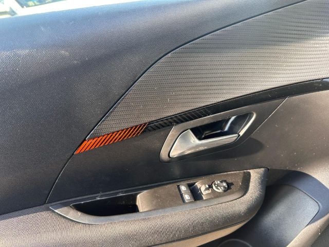 PEUGEOT 208 usata, con Boardcomputer