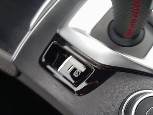 ALFA ROMEO Stelvio usata, con MP3