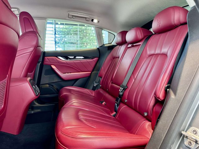 MASERATI Levante usata, con Fendinebbia