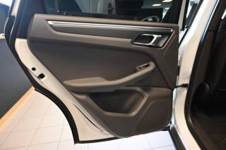 PORSCHE Macan usata 58