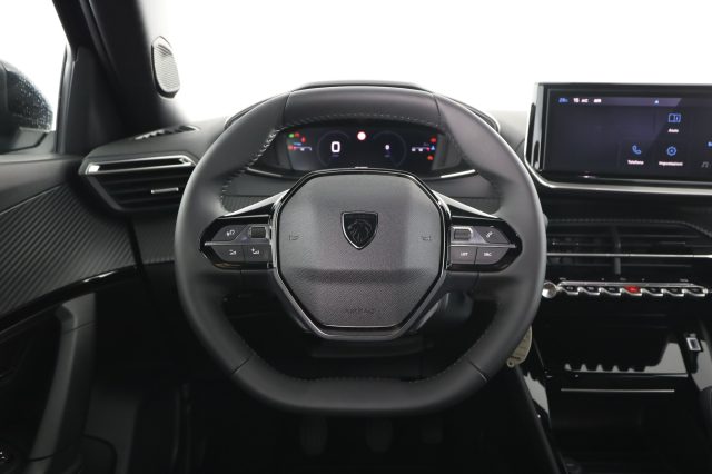PEUGEOT 2008 usata 11