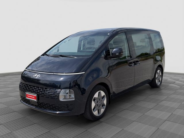 HYUNDAI Staria usata 0