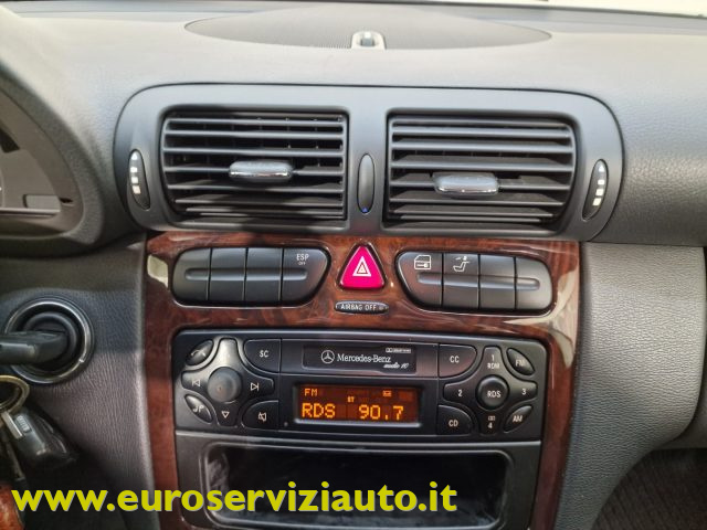 MERCEDES-BENZ C 200 usata, con Specchietti laterali elettrici