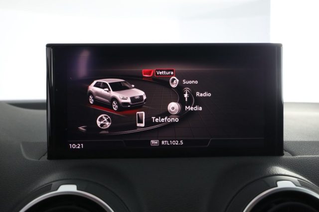 AUDI Q2 usata 10