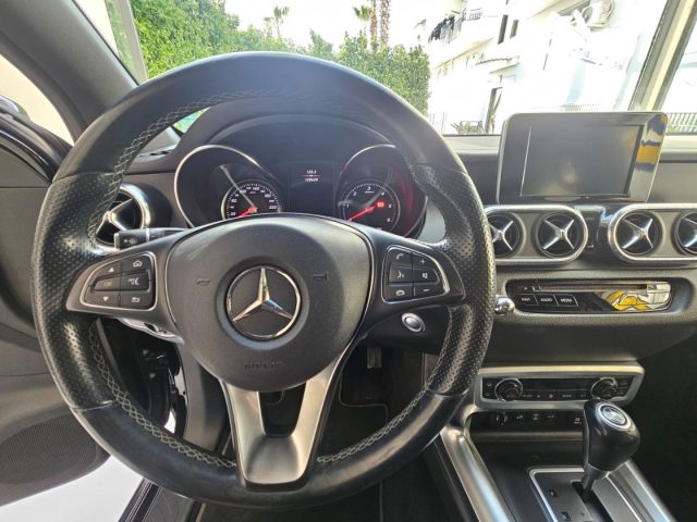 MERCEDES-BENZ X 250 usata, con Touch screen