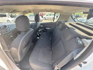 DACIA Sandero usata, con Specchietti laterali elettrici