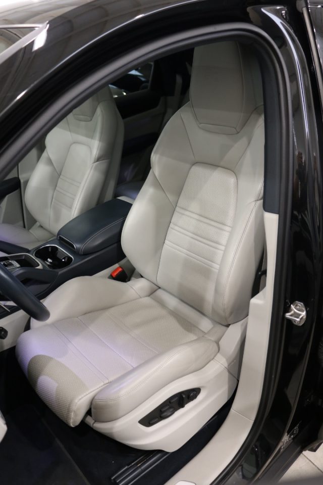 PORSCHE Cayenne usata, con Climatizzatore