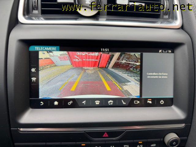 JAGUAR E-Pace usata, con Cronologia tagliandi