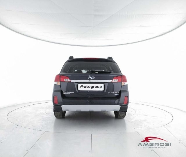 SUBARU OUTBACK usata 5