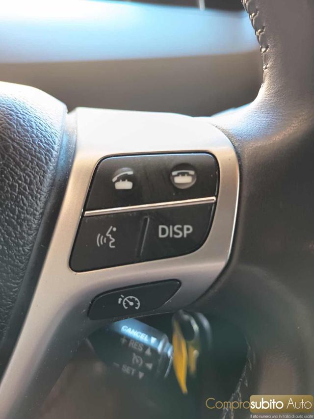 TOYOTA Verso usata 21