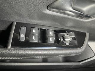 OPEL Astra usata, con Specchietti laterali elettrici