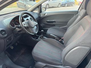 OPEL Corsa usata, con Bluetooth