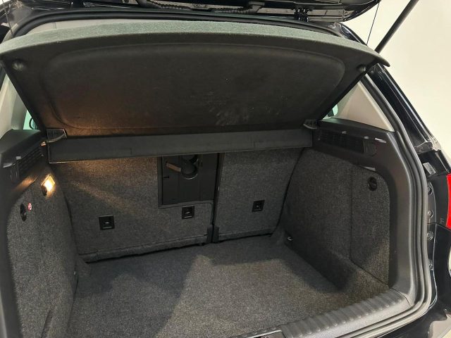 VOLKSWAGEN Tiguan usata, con Fendinebbia