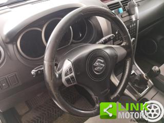SUZUKI Grand Vitara usata, con Autoradio