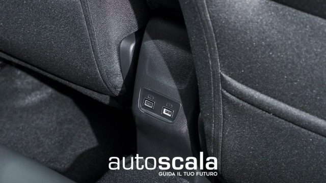 PEUGEOT 2008 usata, con Servosterzo